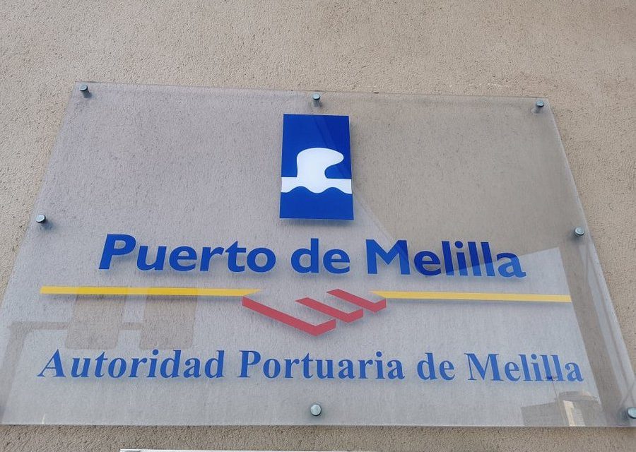 Terminales y Estaciones Marítimas S.L.  de Melilla, despide a un trabajador por llegar pronto a trabajar